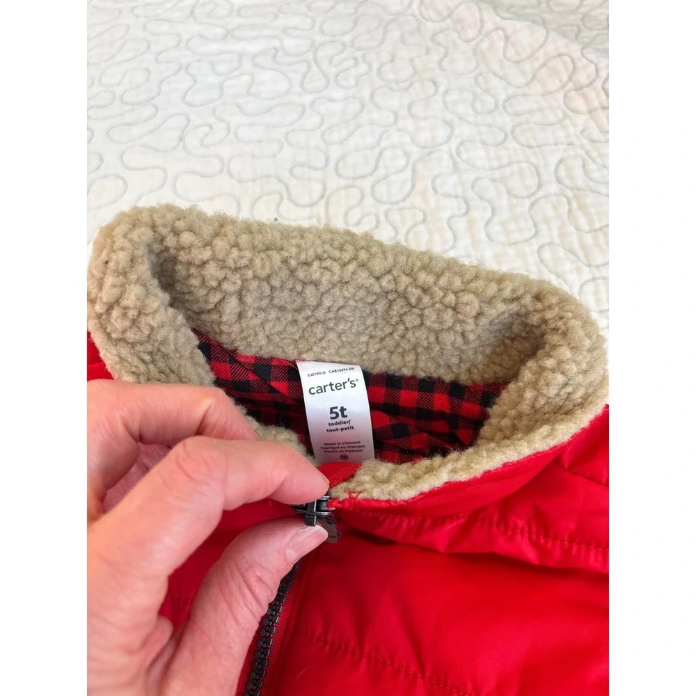 Carter's Toddler Boys Red Puffer Vest Sherpa Collar Size 5T #64‎